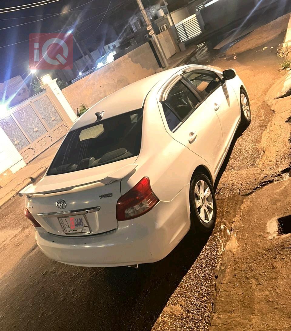 تۆیۆتا یارس